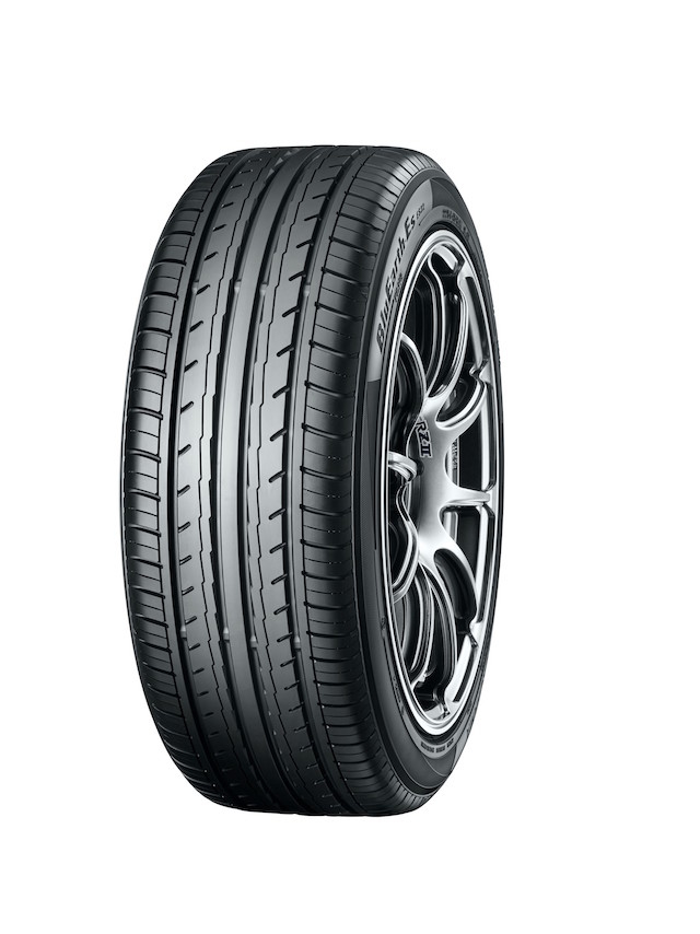 neumatico yokohama bluearth es es32 225 45 17 94 w